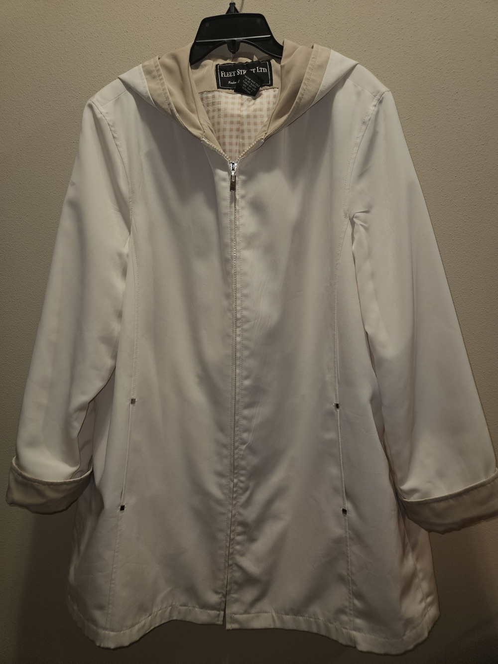 Fleet Street LTD Women's Cream Hooded Rain Coat